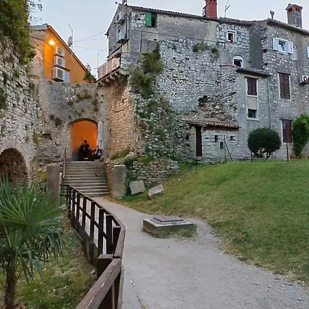 Old Town Charmer Lägenhet Poreč