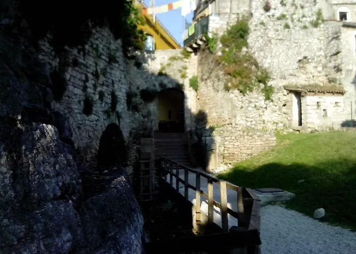 Old Town Charmer * Πόρετς