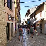 Old Town Charmer Poreč